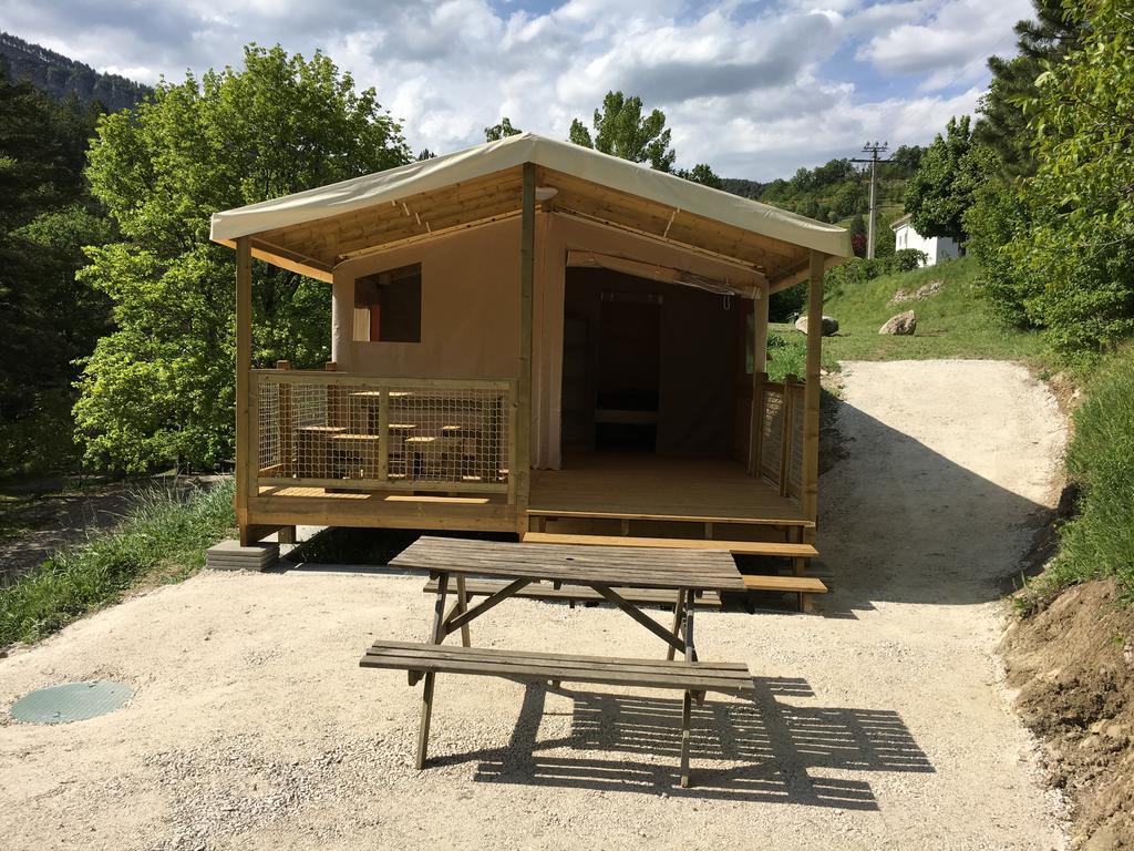 קסטלאנטה Camping Calme Et Nature מראה חיצוני תמונה