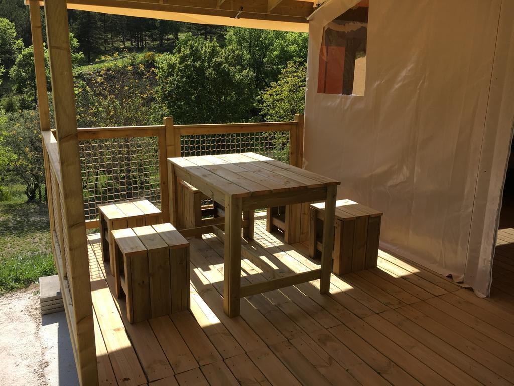 קסטלאנטה Camping Calme Et Nature מראה חיצוני תמונה